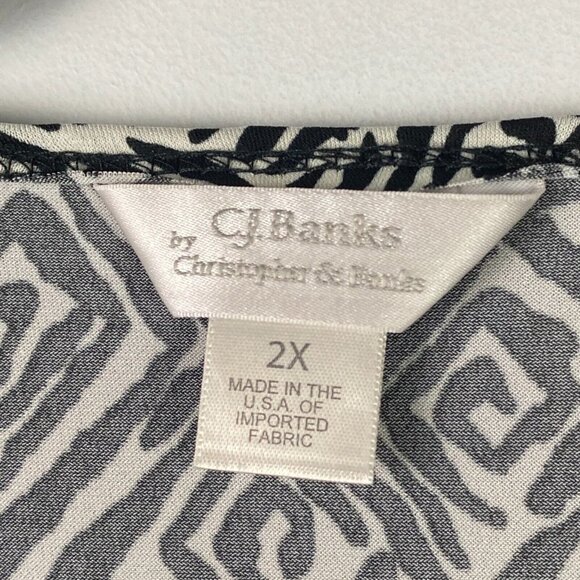 CJ Banks Blouse Size 2X Black White Faux Wrap Tie Back 3/4 Sleeves Stretch - Picture 4 of 10